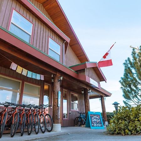 Whalers Guesthouse Тофино Экстерьер фото