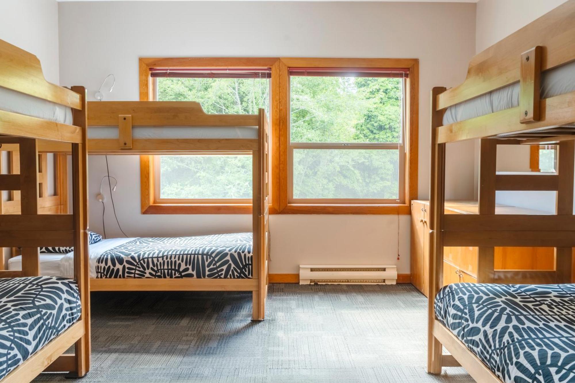 Whalers Guesthouse Тофино Экстерьер фото